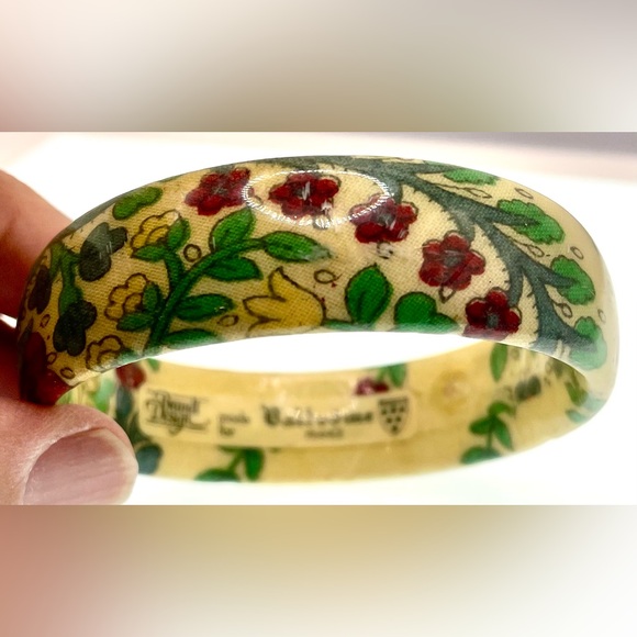 Vintage Jewelry - Vintage Signed Brandt Design Valdrome France Lucite Floral Bangle Bracelet